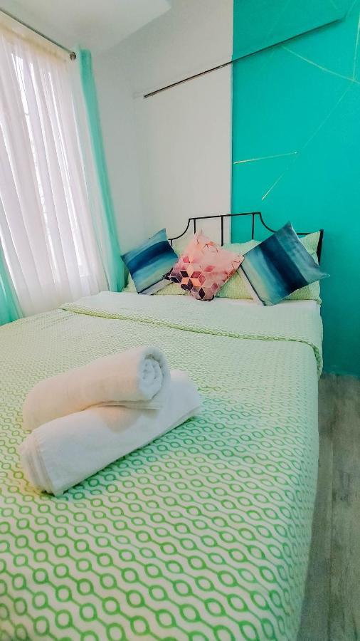 Retreat Haven In La Bella Tagaytay Apartman Tagaytay City Kültér fotó