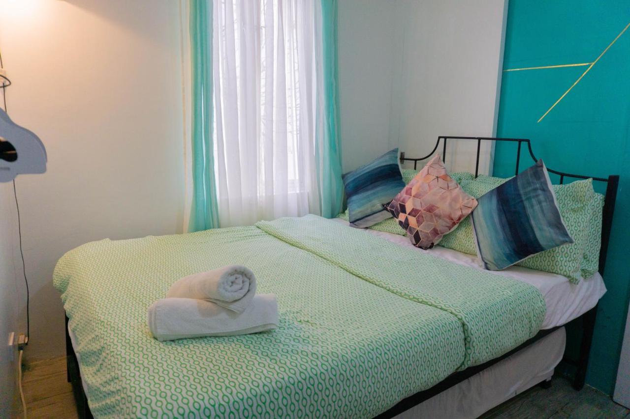 Retreat Haven In La Bella Tagaytay Apartman Tagaytay City Kültér fotó