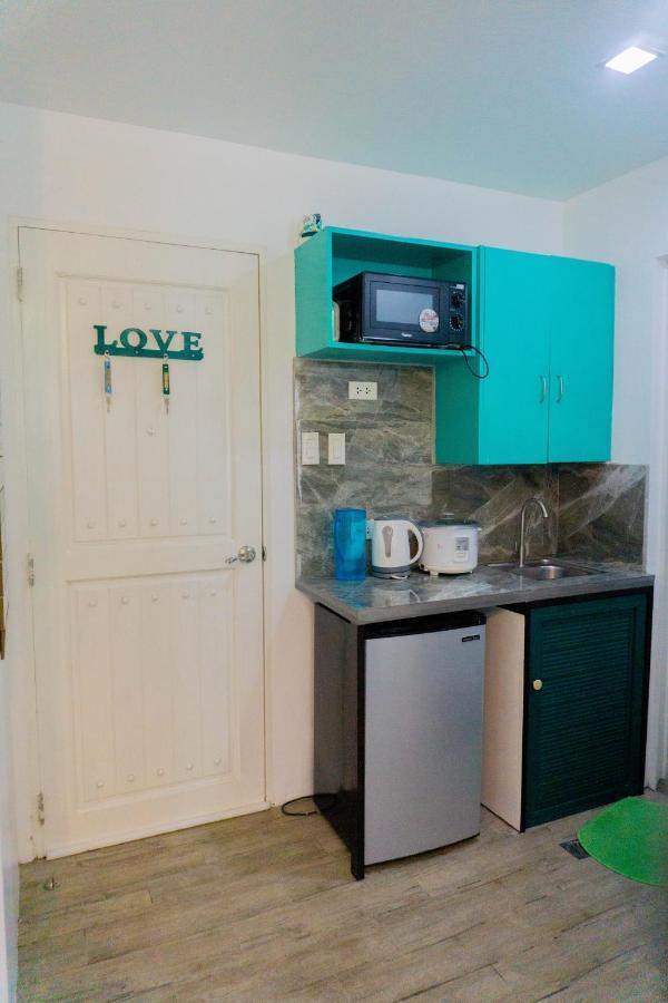 Retreat Haven In La Bella Tagaytay Apartman Tagaytay City Kültér fotó
