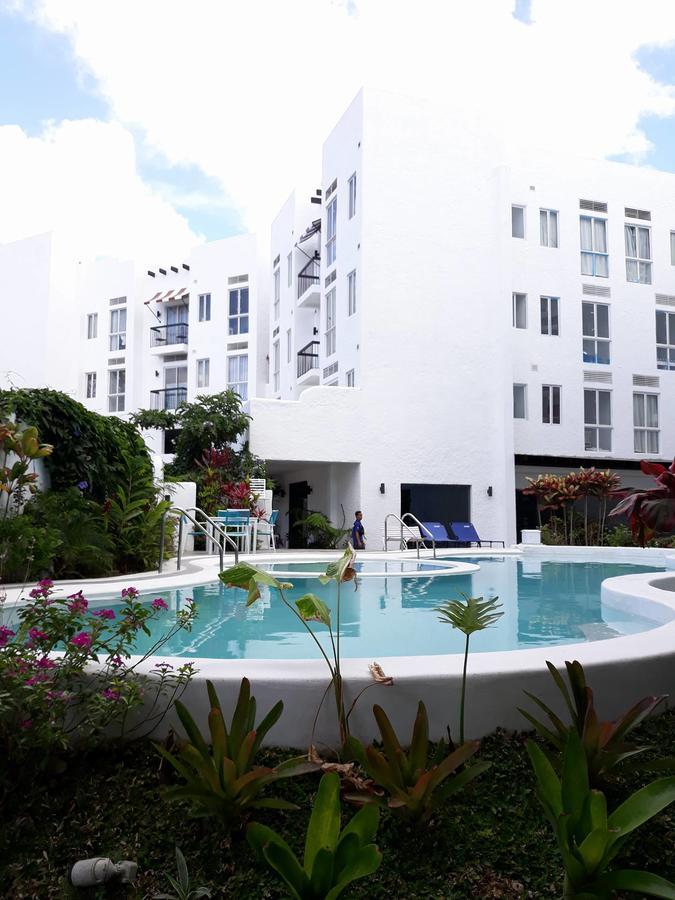 Retreat Haven In La Bella Tagaytay Apartman Tagaytay City Kültér fotó